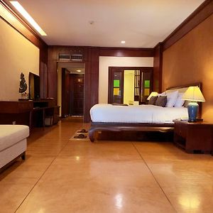 Grand Deluxe Room Balcony